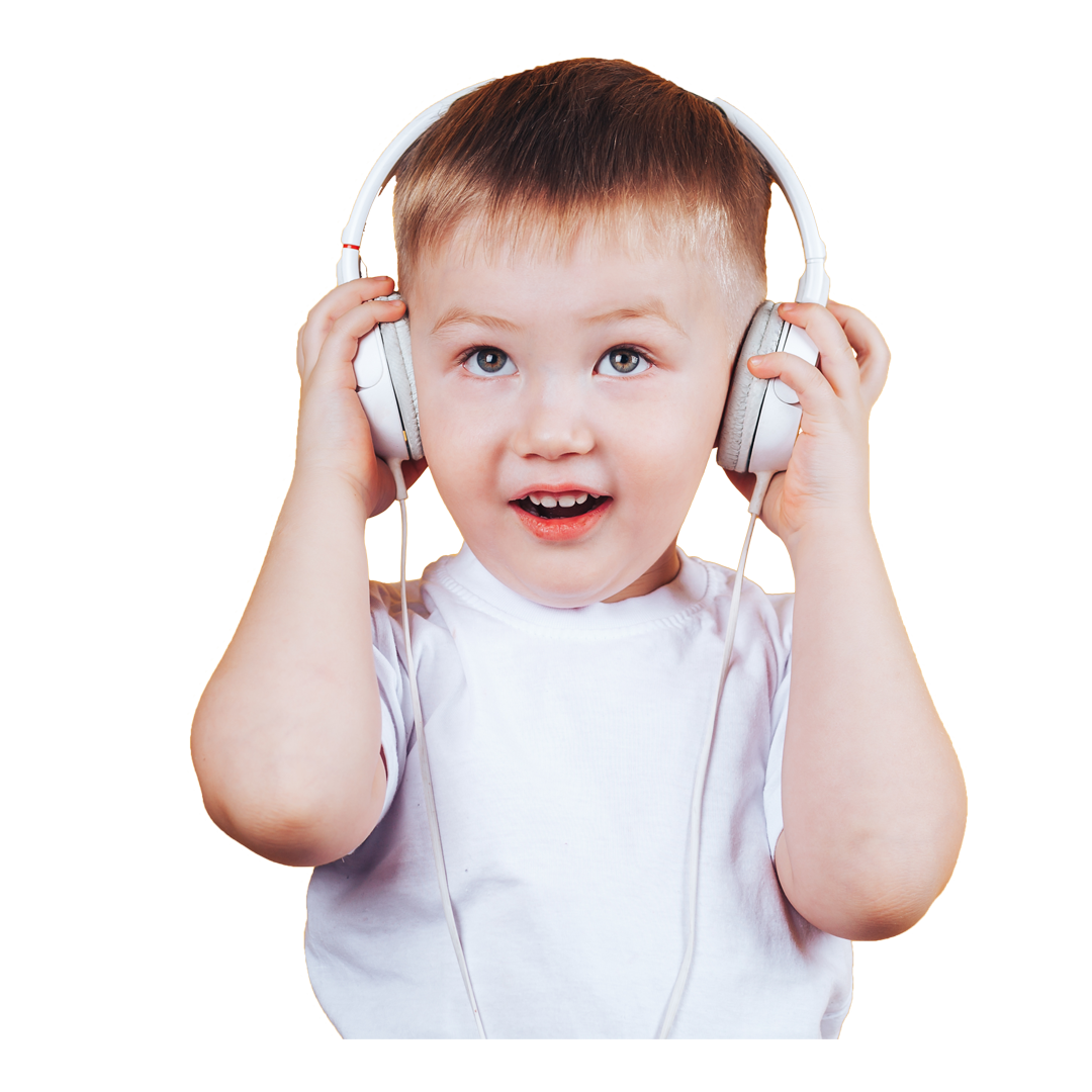Müzik dinleyen çocuk
